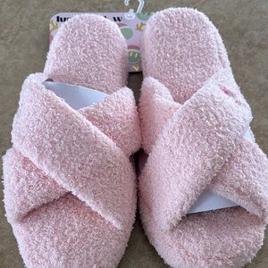 Slippers Flip Flop Style NWT Memory Foam anti-slip pink with Santa smiley